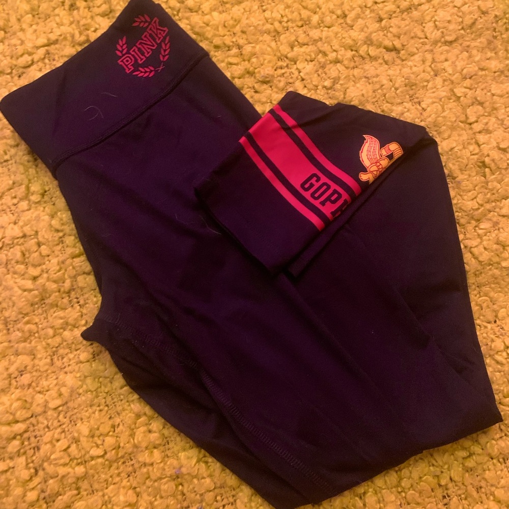Size S PINK reversible Gopher’s leggings!! ❤️